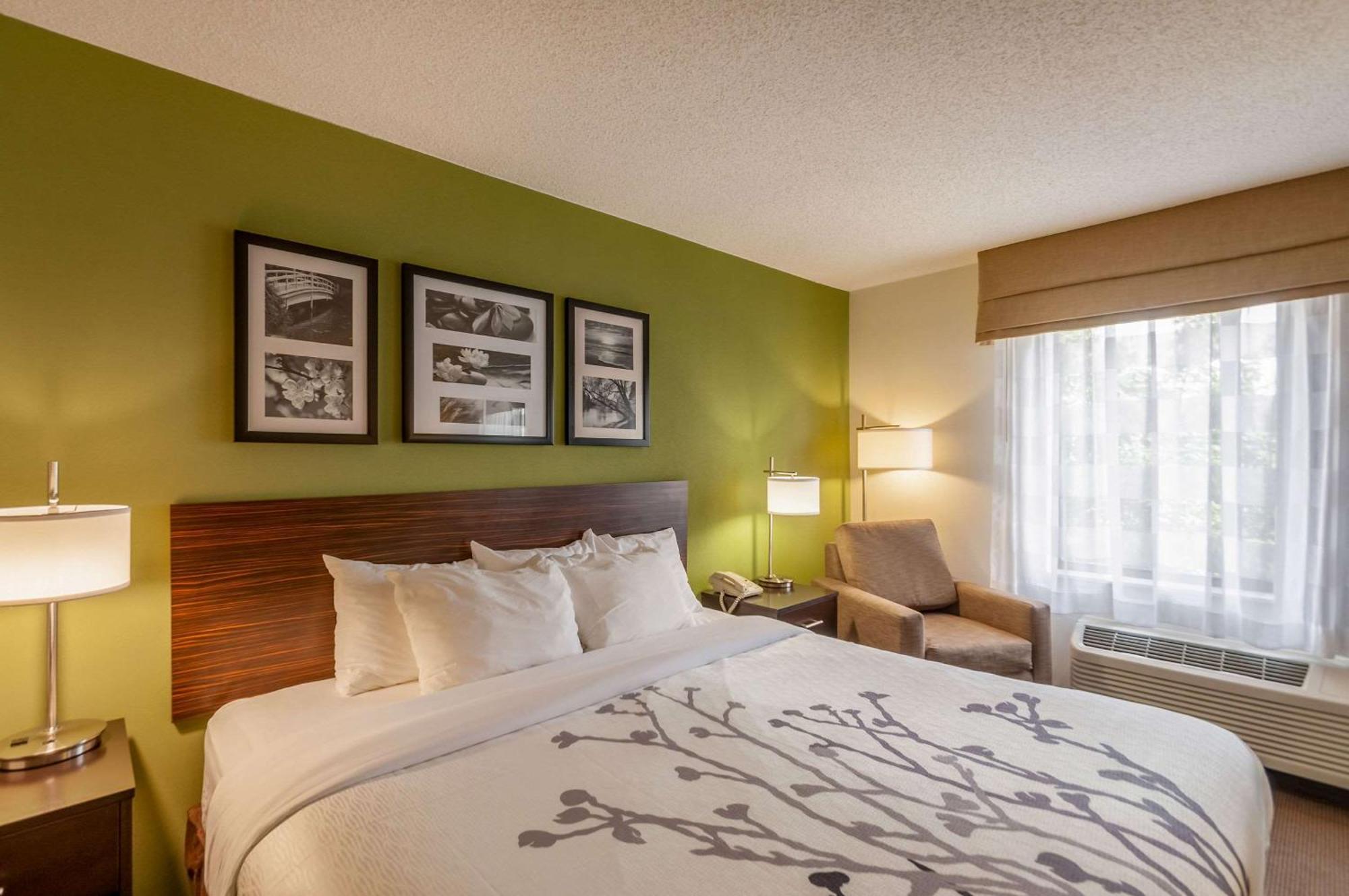 Sleep Inn & Suites Harrisonburg Near University Bagian luar foto