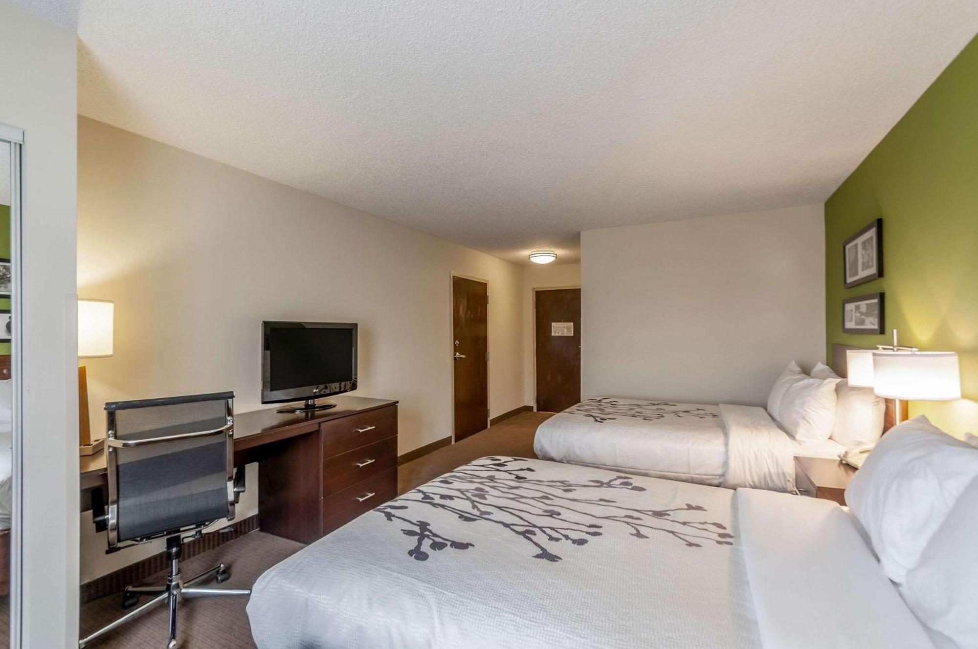 Sleep Inn & Suites Harrisonburg Near University Bagian luar foto